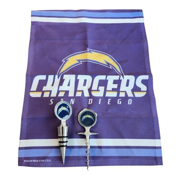 San Diego Chargers NFL Bundle: Bottle‎ Stopper Corkscrew & Flag NWT - Picture 1 of 4